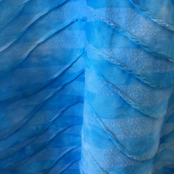 JM Collection blue ruffled t-shirt Size L - Picture 3 of 9